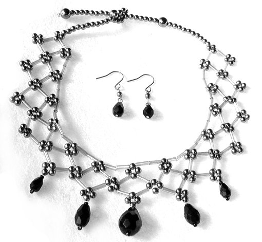 Works lacechoker_big