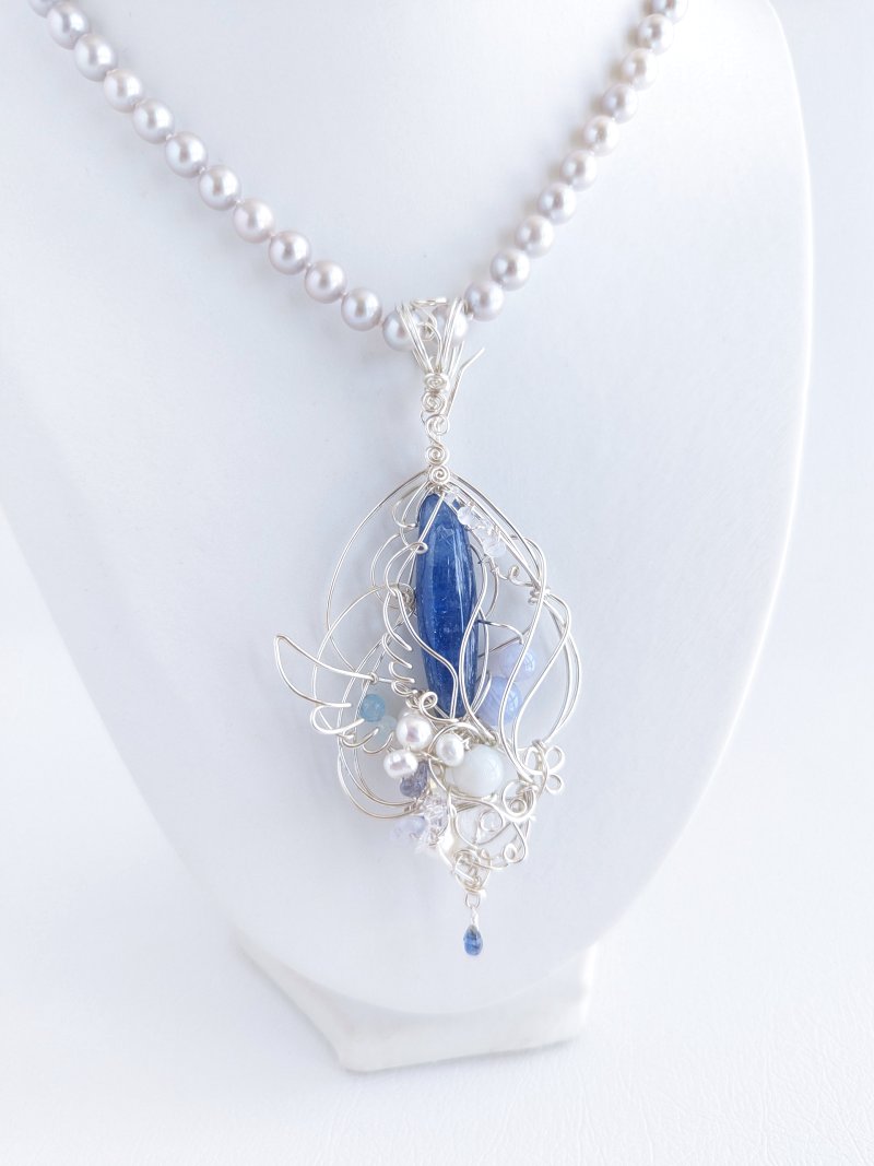 Works PXL_20230802_030548591s